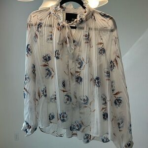 Beautiful blouse with flower blue and brown